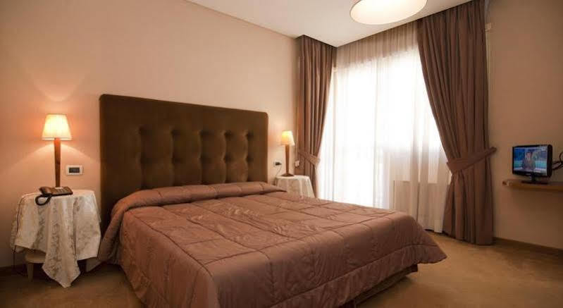 Beyou Hotel Ponte Milvio Rom Exterior foto