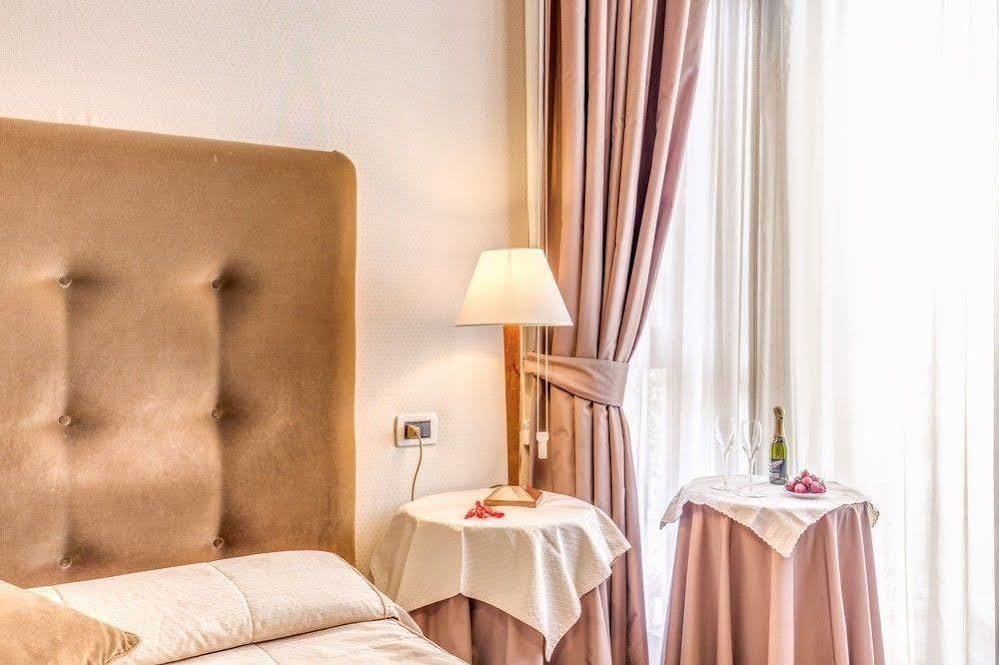 Beyou Hotel Ponte Milvio Rom Exterior foto